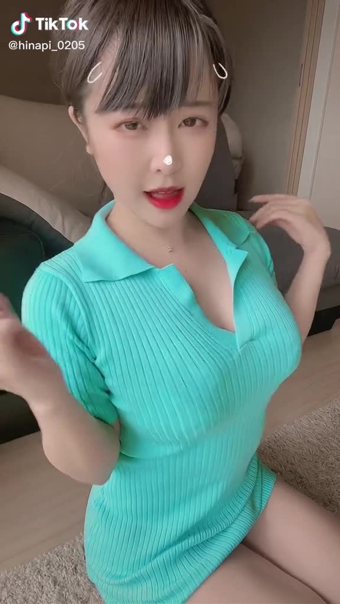 TikTok (ティックトック) で ひなみん🍑(21) (@hinamin_0529) の動画を見る 1