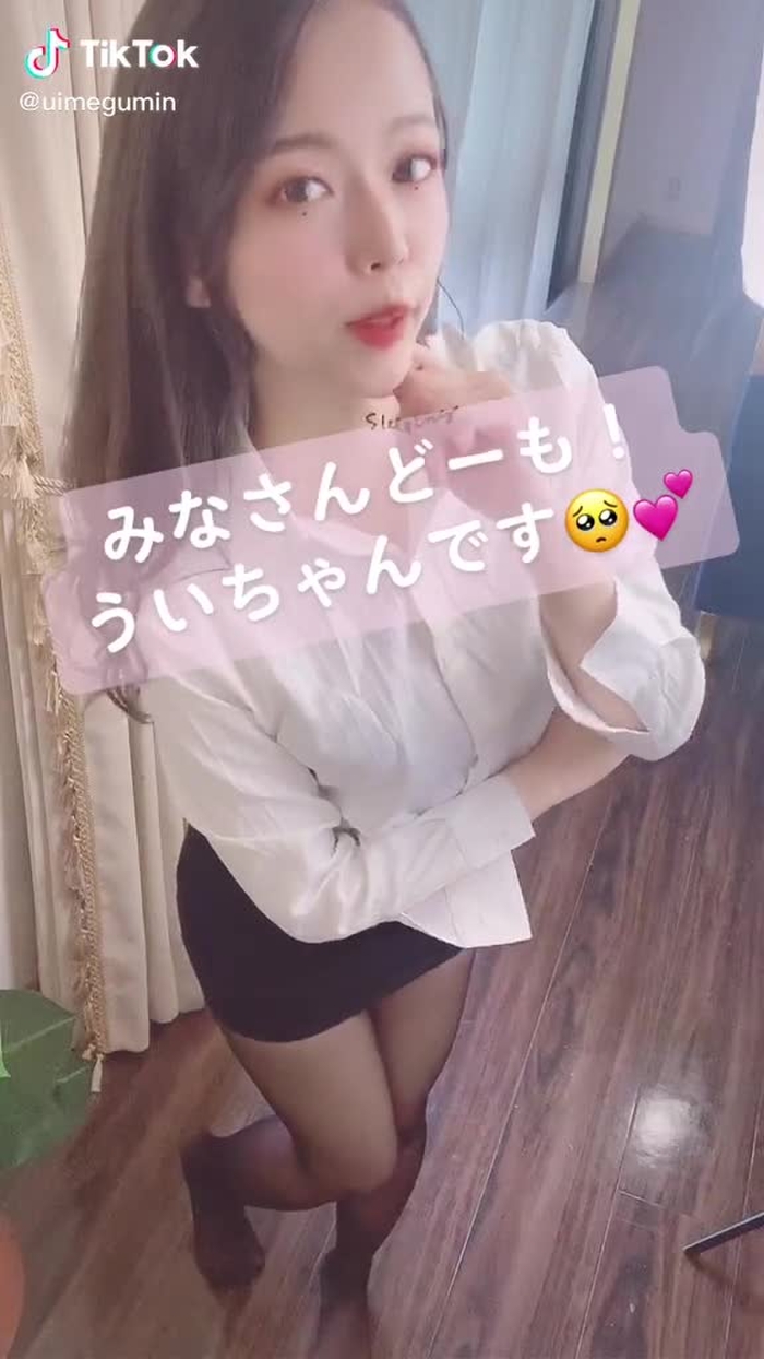 コメントに質問欲しい🥺💕    #グラドル