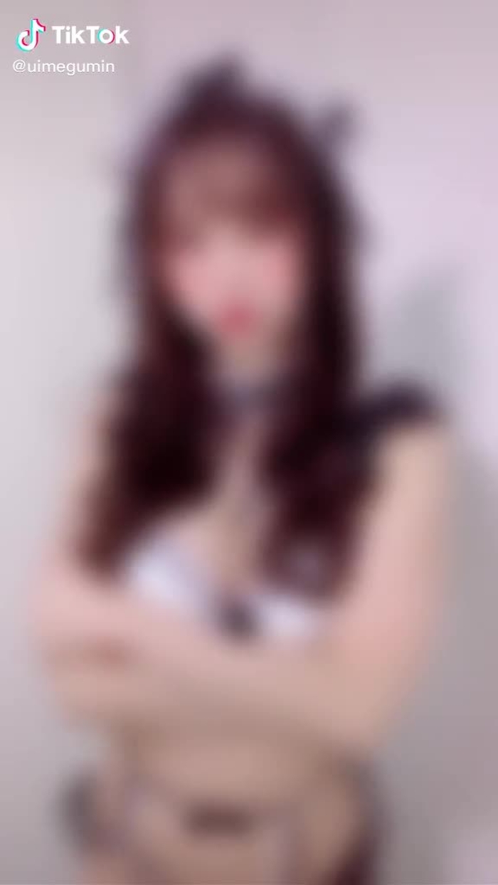 今日は撮影会でした！   #少し待ってみて  #おうちでコスプレ  #うちの子デビュー  #プロのみぞ知るクイズ