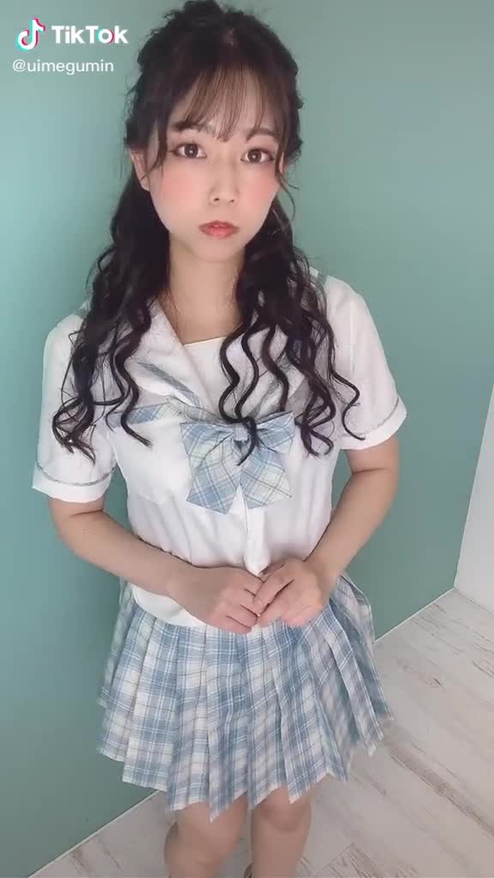 制服可愛かった  #tiktokハロウィン #コスプレ #制服