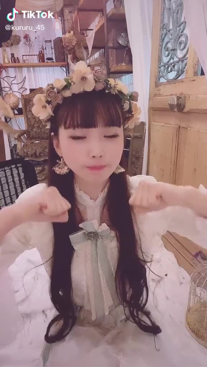 簡単なダンス見つけるとすぐ撮っちゃうよね