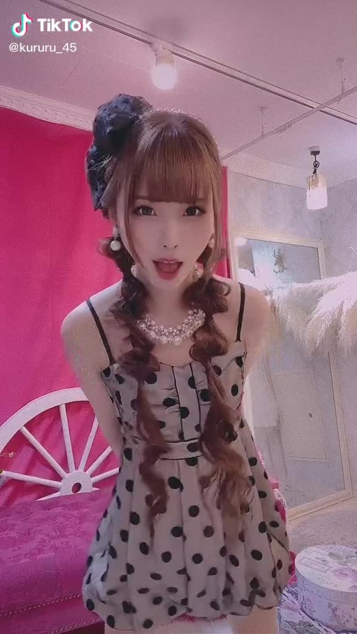 今日中にコメントくれた方全員にリプ返します🎀