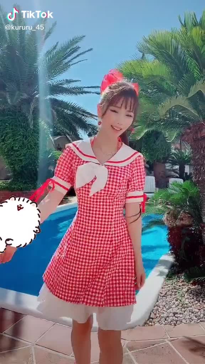 昨日は撮影でした〜😚どの衣装が好き？shooting yesterday