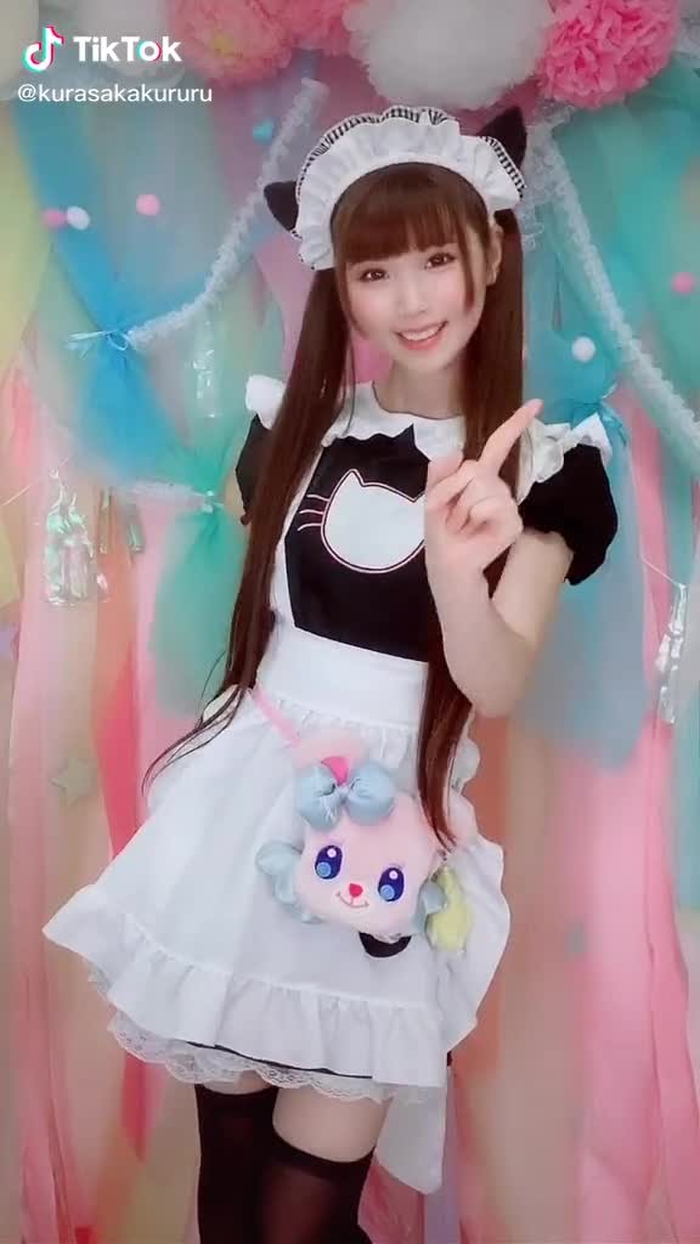 腰のやつはプリキュアの妖精？って聞かれるとちょっと寂しくなるアイカツガチ勢です。#コスプレ #メイド服 #コスプレイヤー #cosplay #cosplayer