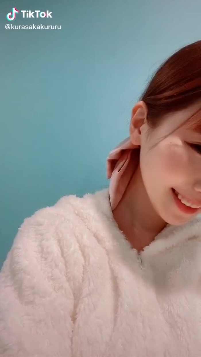 ばあ