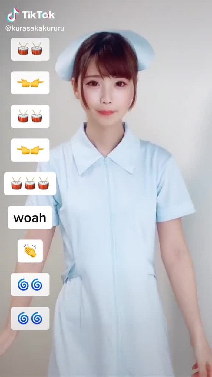 それにしてもこのナース、ノリノリである　#コスプレ