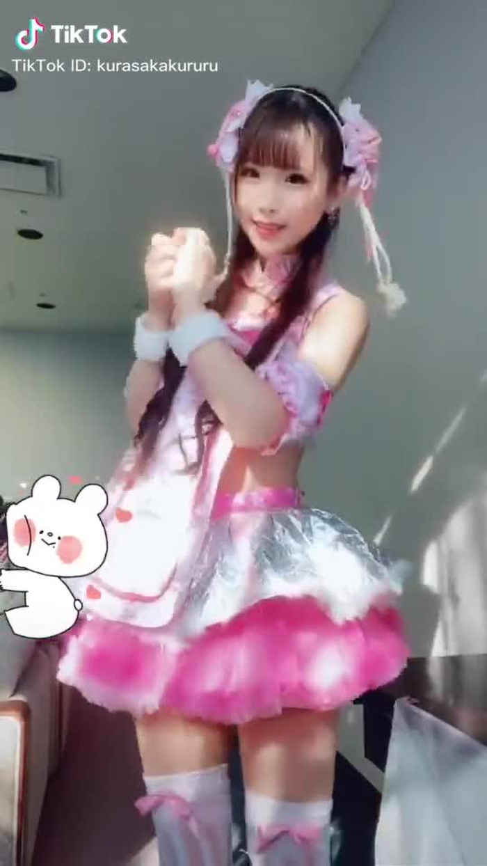 スカート後ろ側ガタガタだったwww