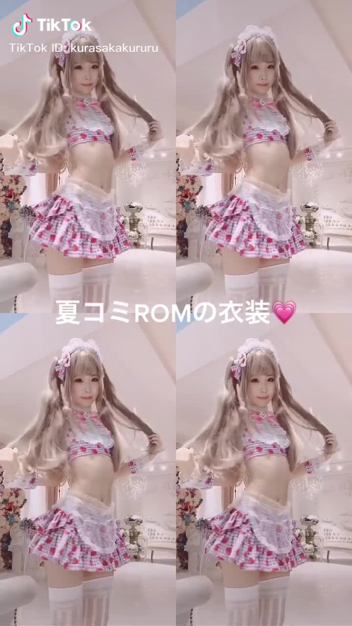 オリジナルで製作した衣装🍓✨ウィッグの髪色気に入ってる❤️❤️ #コスプレ
