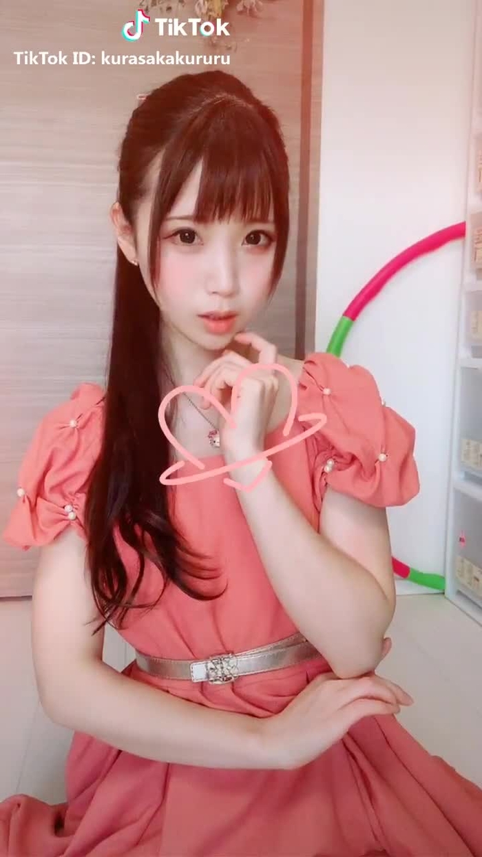 おはよう☀6/5のCD発売日、もうすぐ！！Amazonで「倉坂くるる」で検索してみてね🤗CD以外も色々出てくるけど(笑) #ポニーテール #ひとりじめをさせてよ