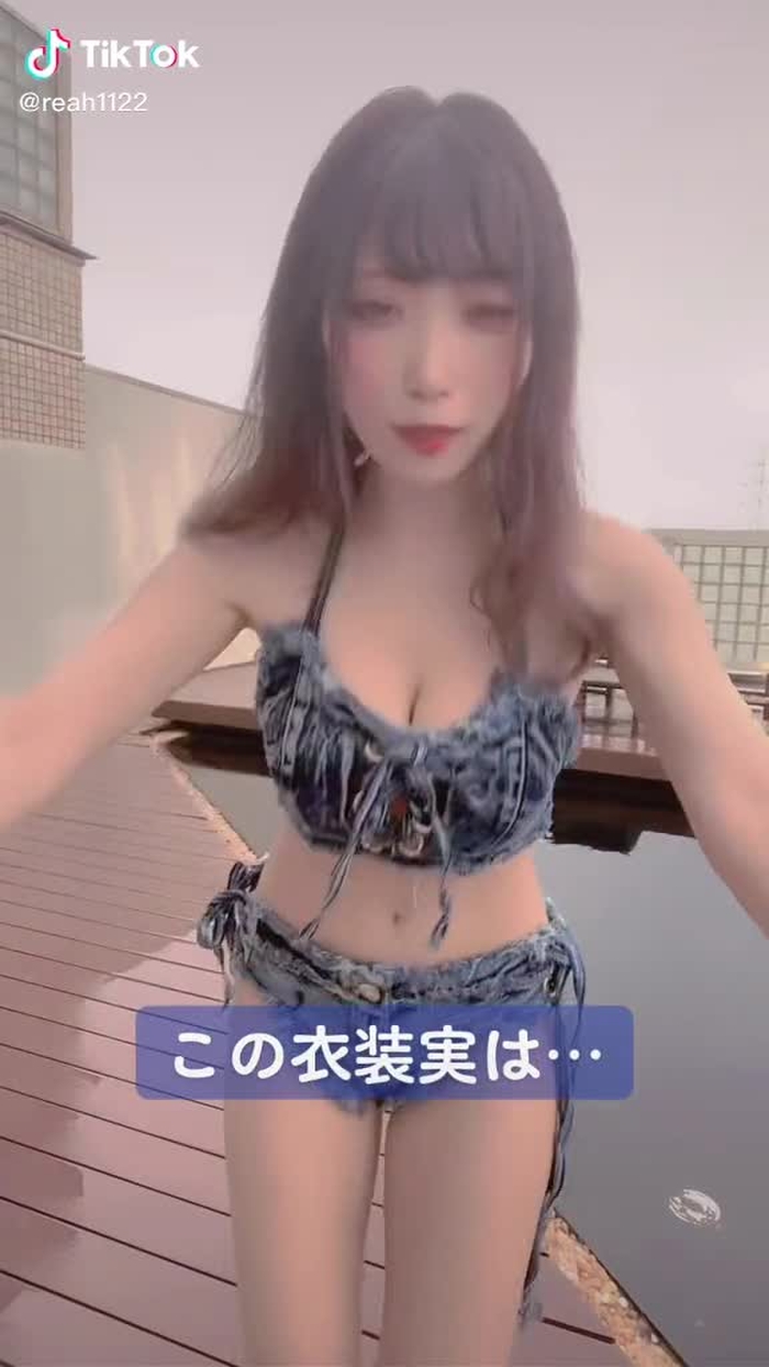 全然気づかんかった🤣　#ベルメイク #水着