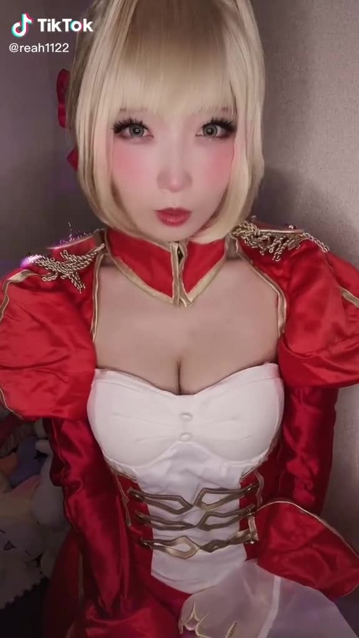 変身　#purpleflame #プラス50キロ #コスプレ #ネロ