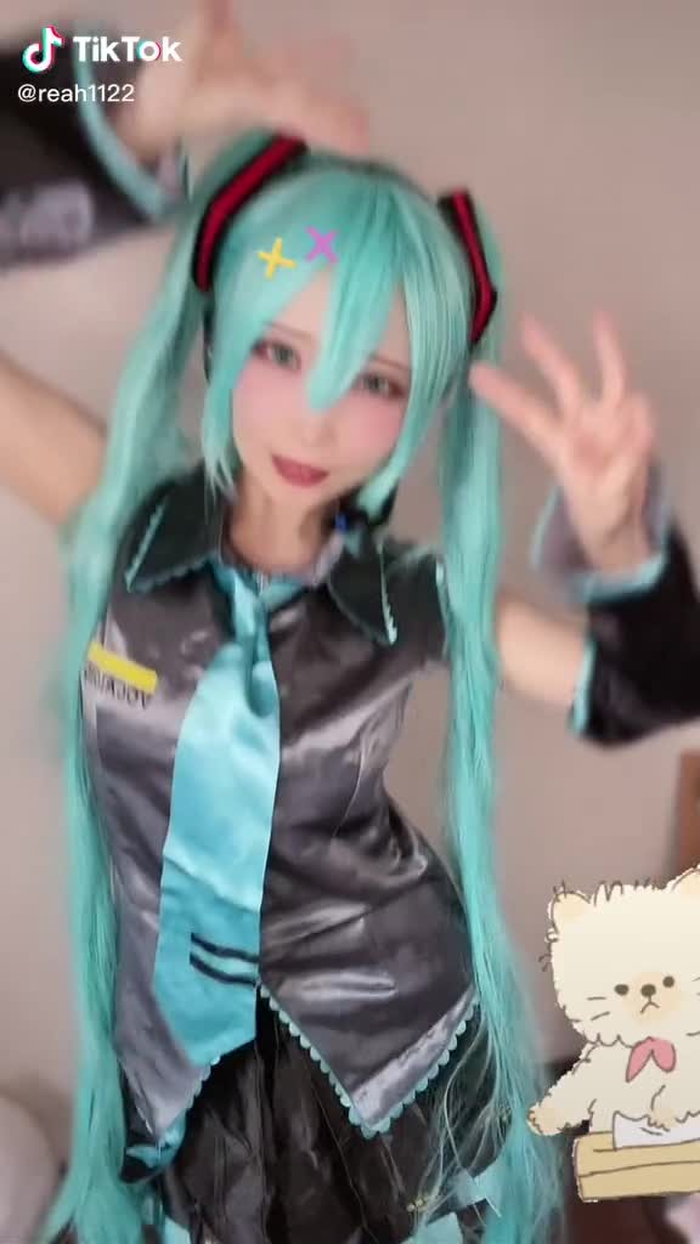 この曲でp丸様にハマりました！　#手首からマンゴー #コスプレ #初音ミク #p丸様の音源