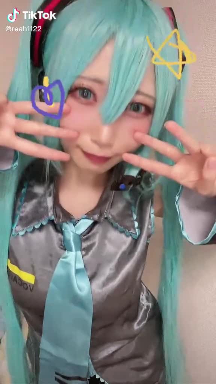 マスター！ミクも踊ってみたよ♪ #初音ミク #コスプレ #シルブプレジデント