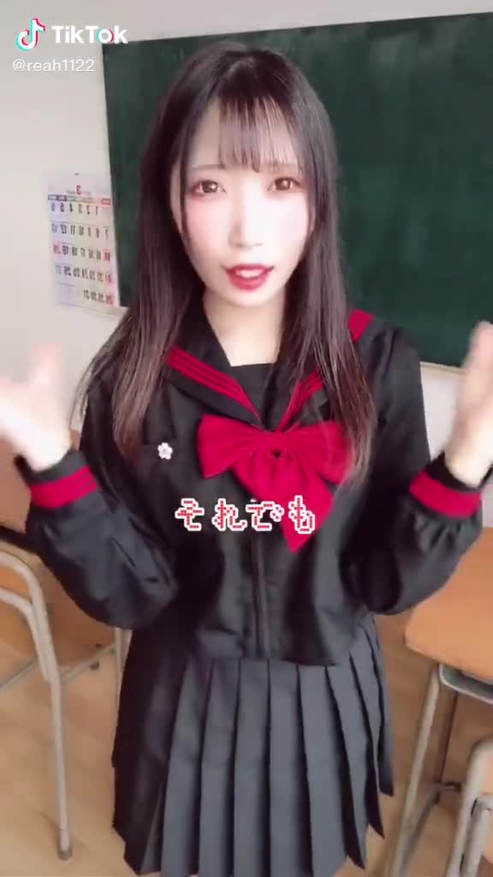 どんな衣装着て欲しい〜？#リクエスト募集中 #セーラー服 #ラヴィット