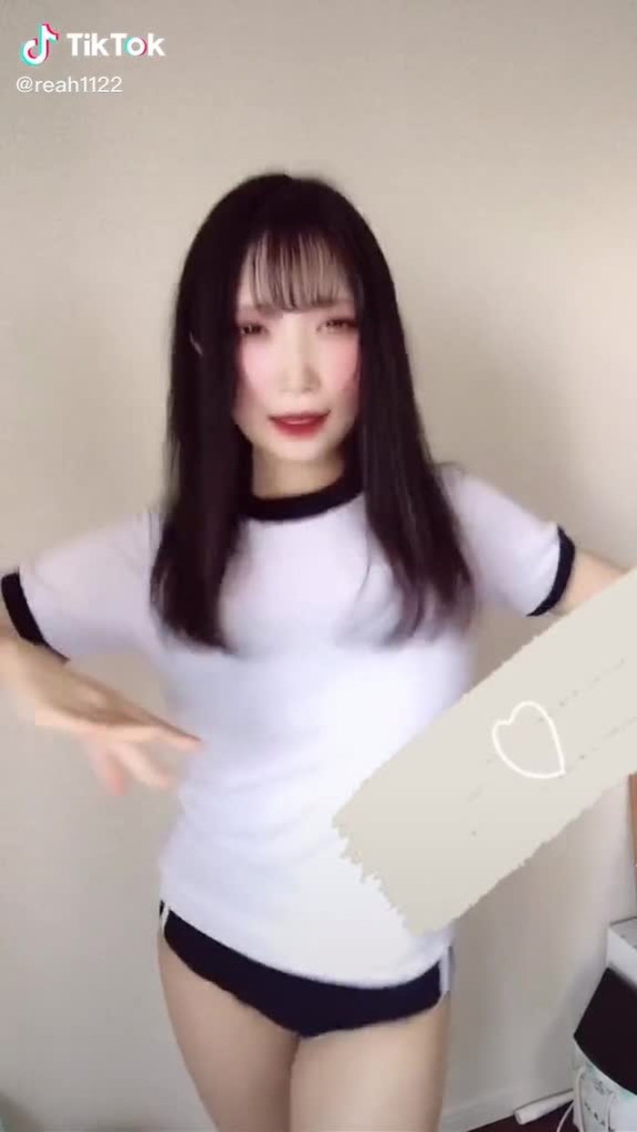 全然揺れない、泣いた #本気出してみた #ブルマ #コスプレ