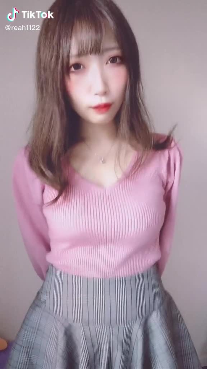 みんなみたいに揺れない #tiktok教室 #秋冬コーデ #モテ仕草