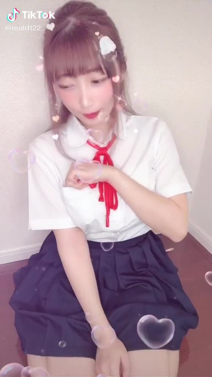 きゅんです。#tiktokバレンタイン #指ハート#女子大生 #コスプレ #制服
