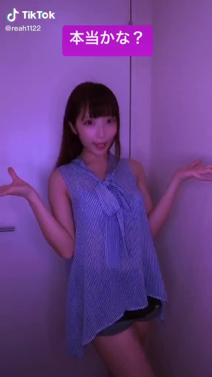 おすすめに載れると聞いて！ #ディスコカラー #リズム合わせ #ダンス #透けてる…!?