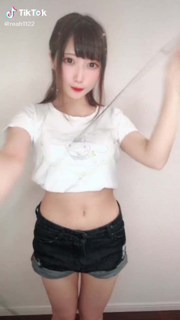 セーフ…？ #イヤホンチャレンジ #tiktok毎日投稿 #今こんなことやってみた #おすすめにのりたい