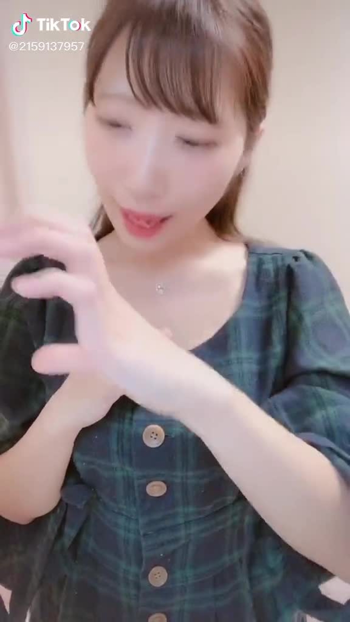 TikTok撮ったよ✨ハッシュタグ何つければいいかわかんない〜(´；ω；`)#tiktoke初心者 #顔出し #うじたまいさん #みんなでtiktok