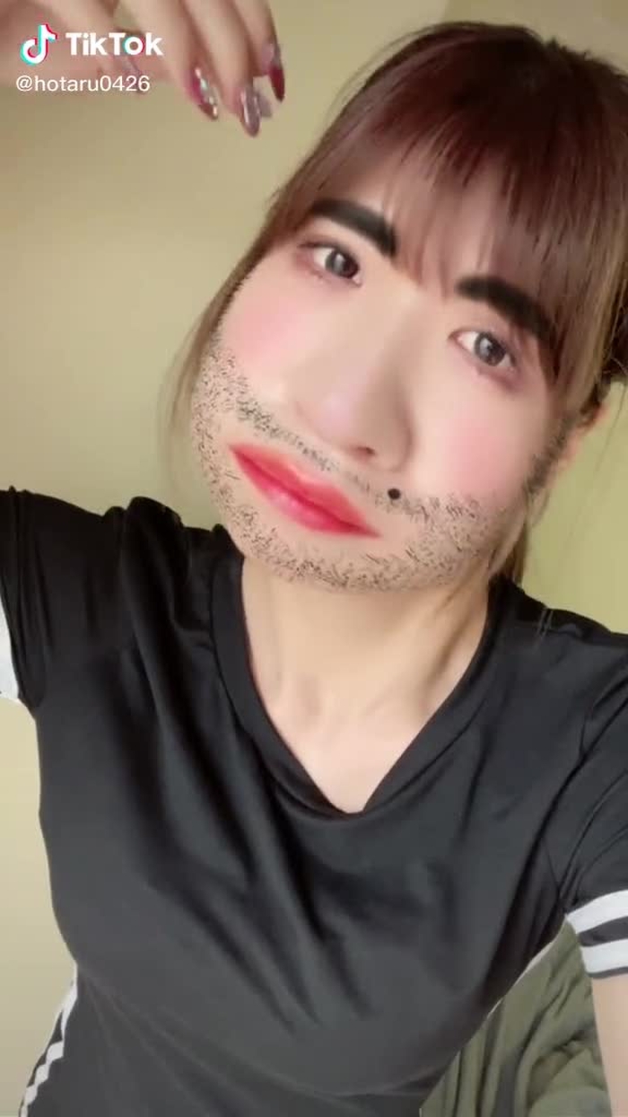 #誰でもおっさん 化粧薄くなったね