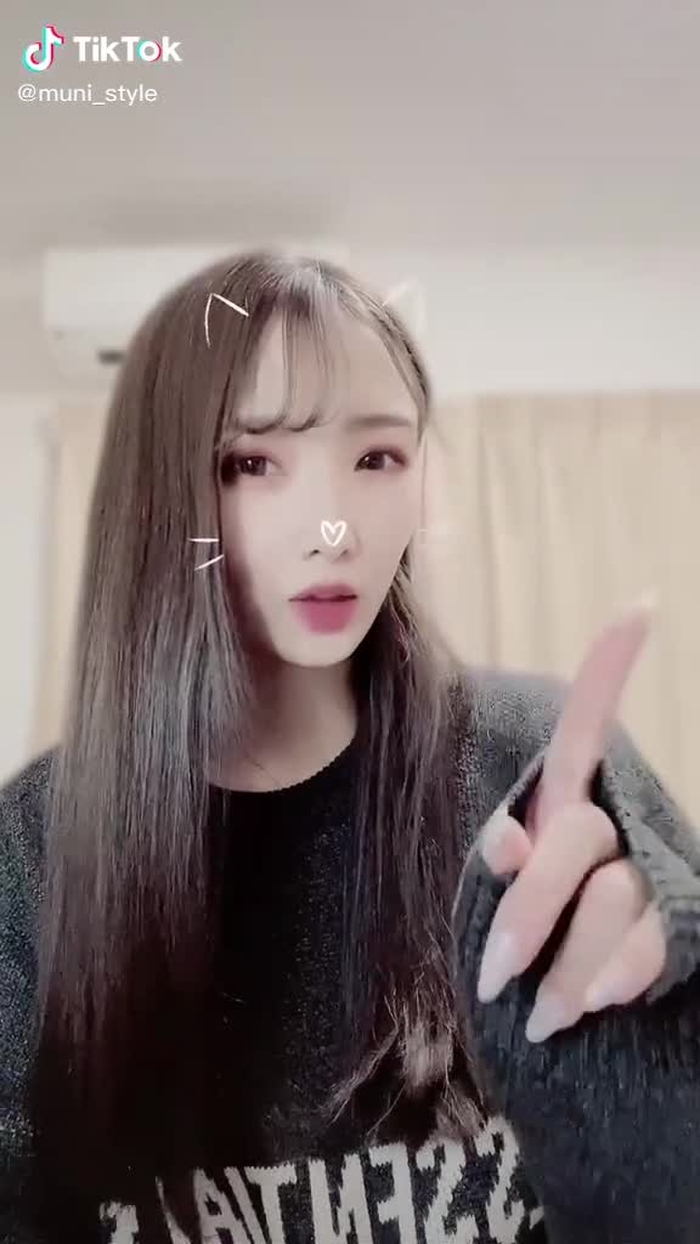 にゃんにゃんฅ(^^ฅ) なんか画質悪い🥺#foryou #foryoupage #fyp #アイドル #王道かわいい放置少女 #猫