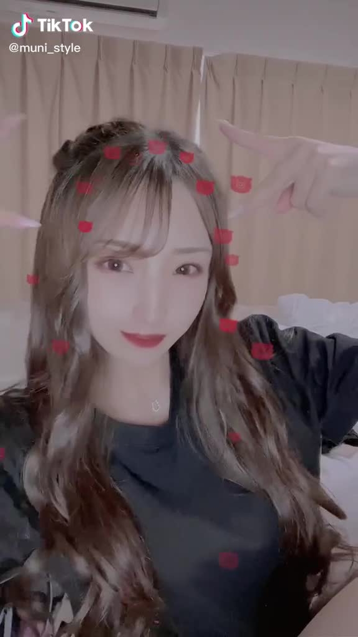 この曲好き🥰インスタにわんころと猫ちゃん上げたので見てね❣️#foryou #foryoupage #fyp #アイドル #王道かわいい放置少女 #猫 #犬