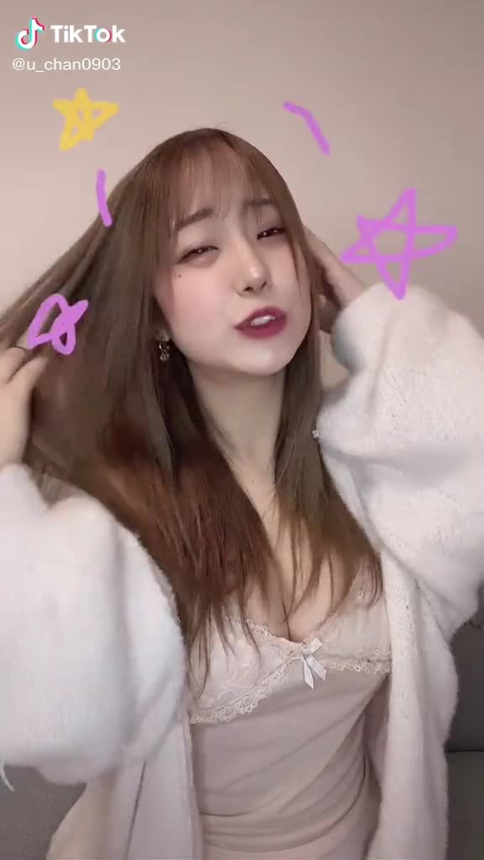 TikTok (ティックトック) で うーちゃん (@u_chan0903) の動画を見る