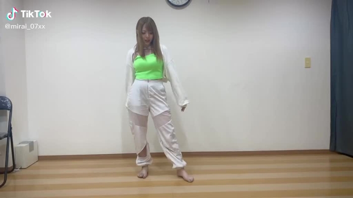 最近バンタンにハマりすぎとる🥺 #防弾少年団 #踊ってみた #ダンス #韓国 #bts #imfine #kpop #kpopcoverdance #dance