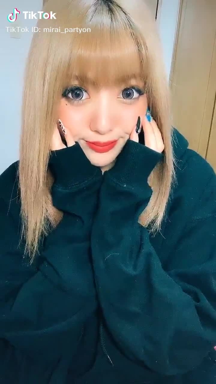 TikTok (ティックトック) で みらたむ《 未来 》 (@mirai_07xx) の動画を見る 5