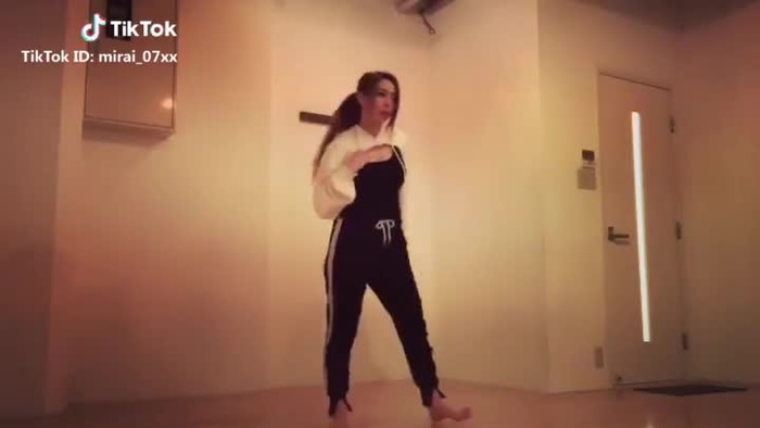 リクエストがあったので久々にダンス動画あげてみる🙄🙌🏼 #踊ってみた #ダンス