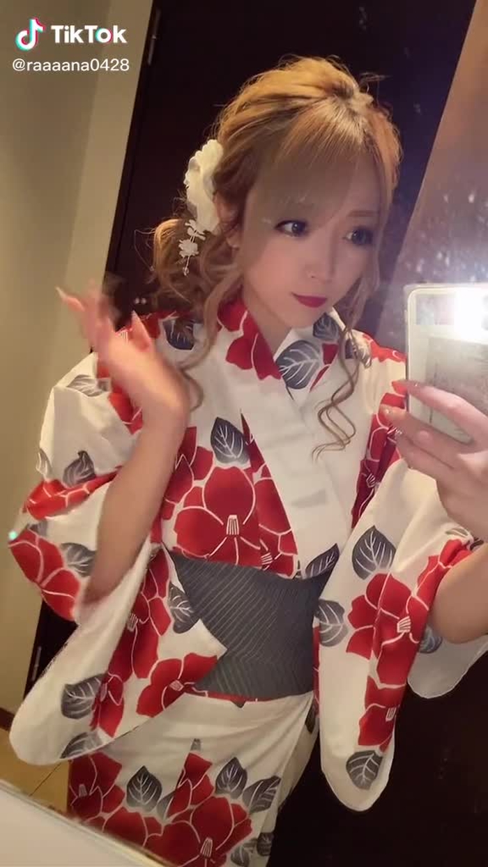 浴衣着ると可愛く見えるってほんと？