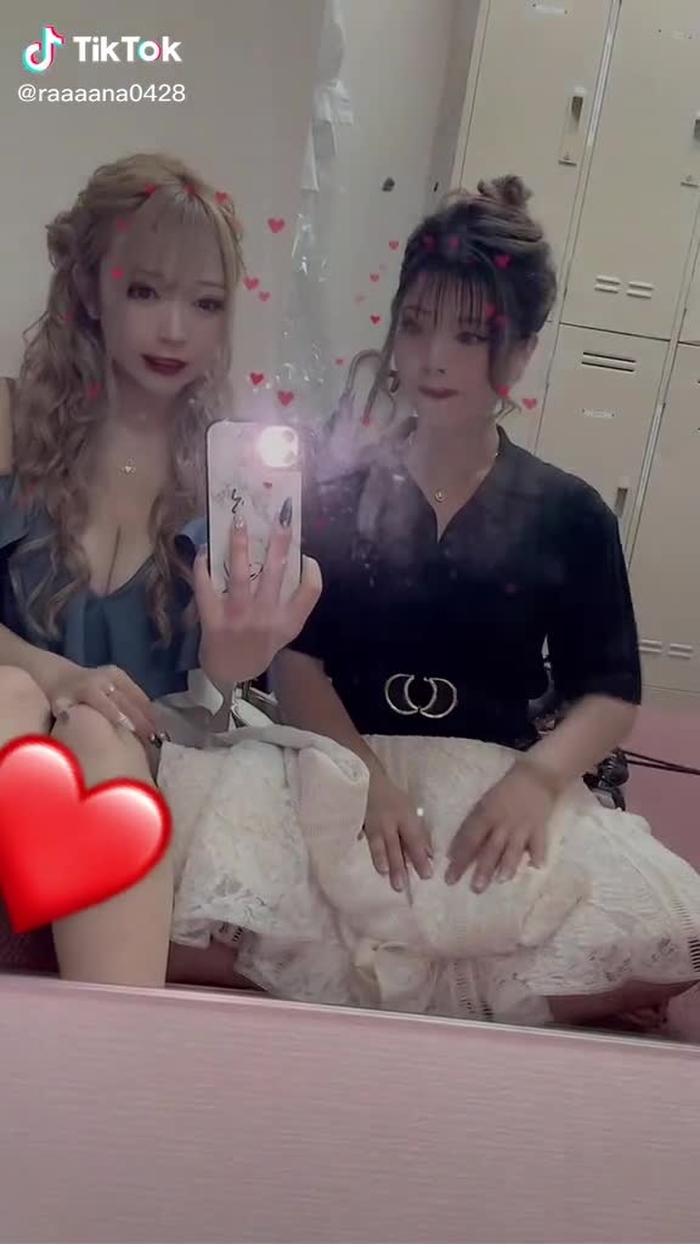 踊れない2人入りました。