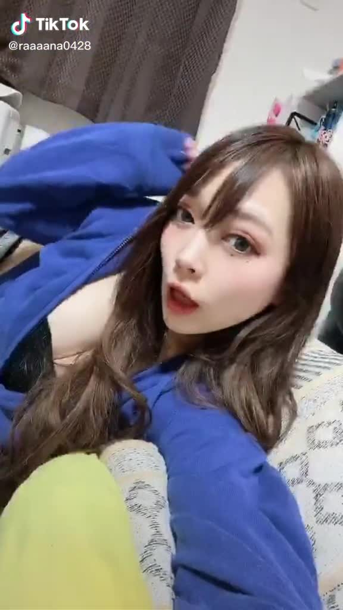 お家でゴロゴロ😗#すすきの #ニュークラブ #キャバ壌