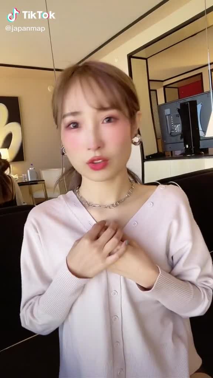あなたが人生で忘れられない人は共有からライン開いて3番目らしいよ#こんなはずないわよダヴィンチ #変身 #おすすめ #メイクで変身