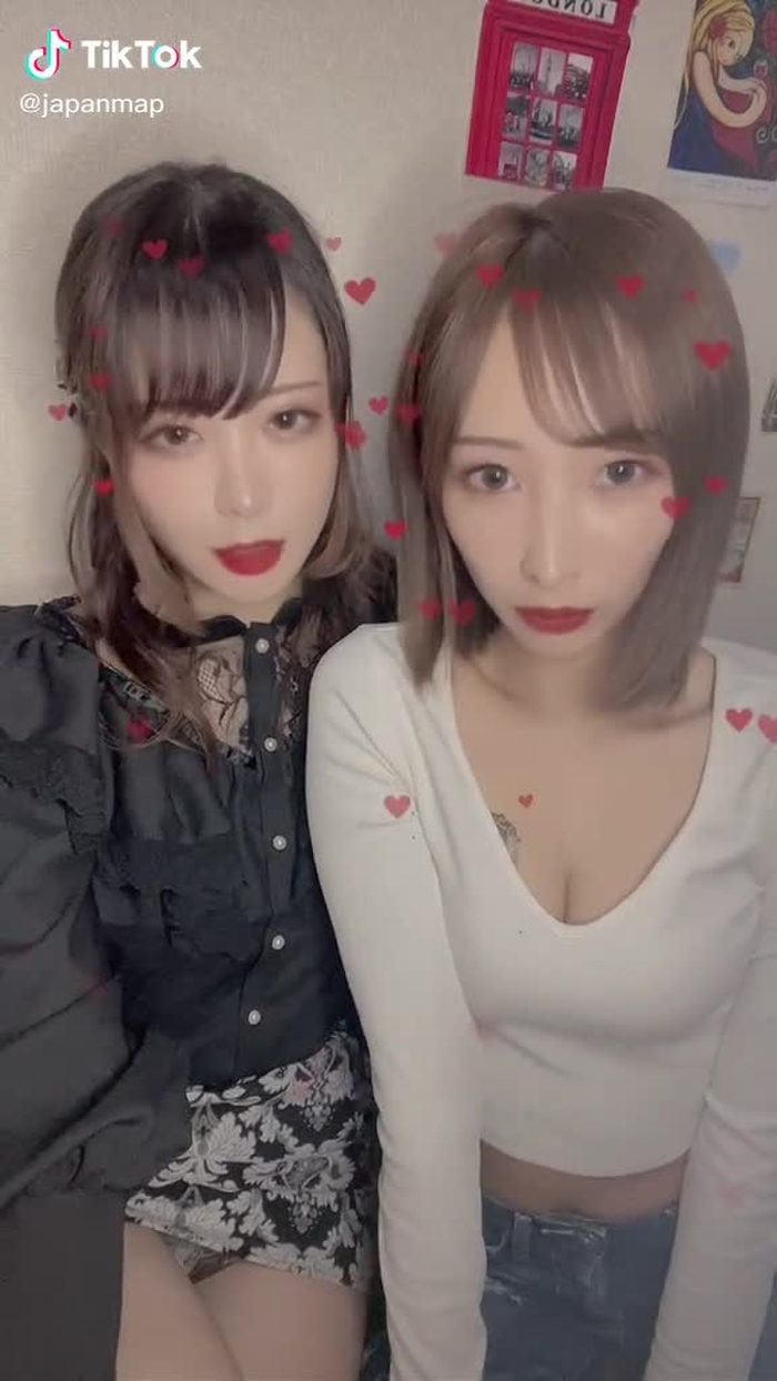 ウインクなんて、、！@shirosaki__ #ウィンクハート #ウインクなんて #百合