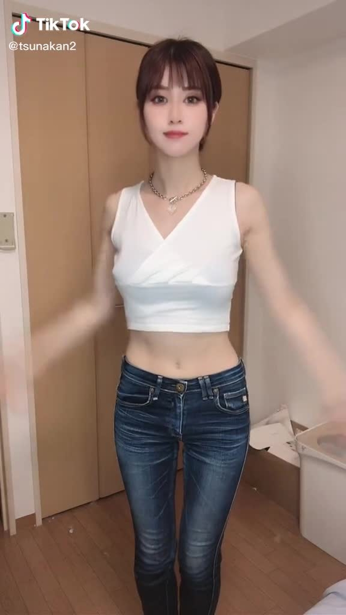 ポニーテールにしてみました！皆はどんな髪型が好き？？😚#asiangirl #筋トレ女子 #しんぽ
