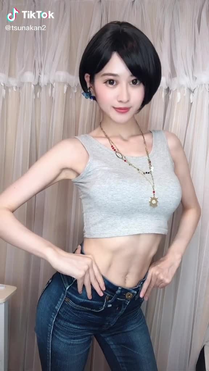 #腰振りダンス #筋トレ女子 #asiangirl