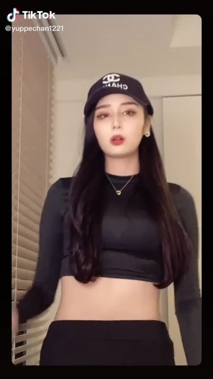 こんな服装でも好きになってくれますか？🥰