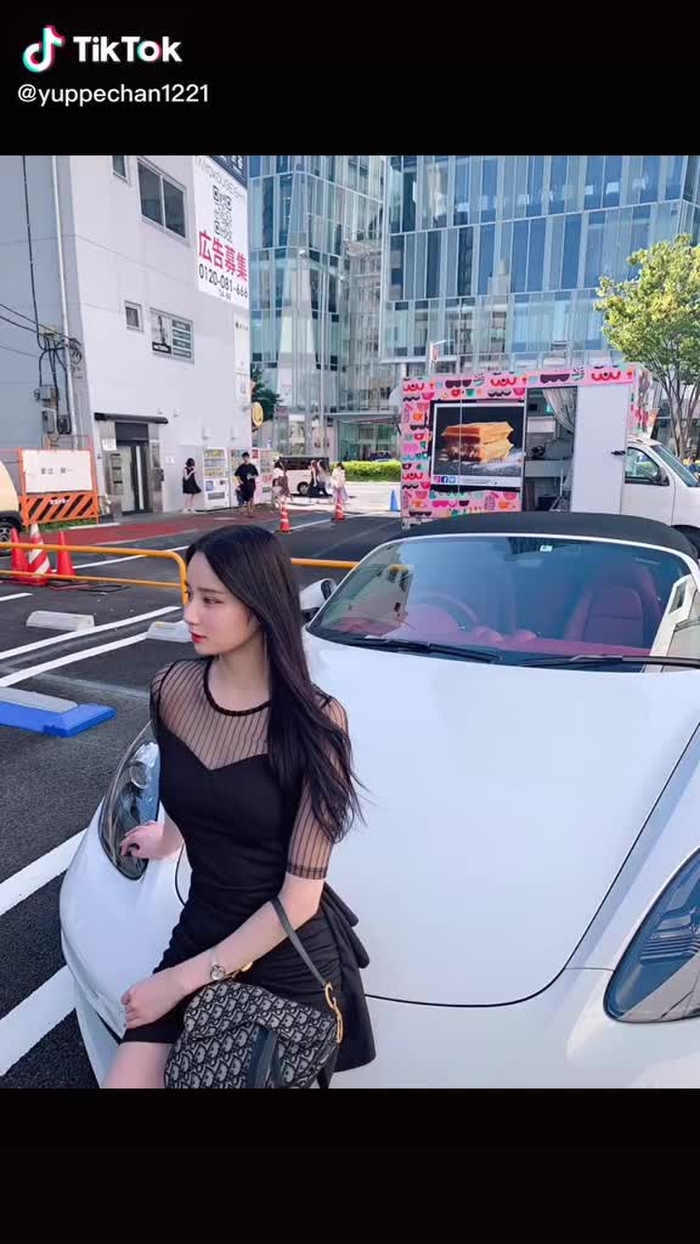 #19才#東京一人暮らし#ポルシェ#新車