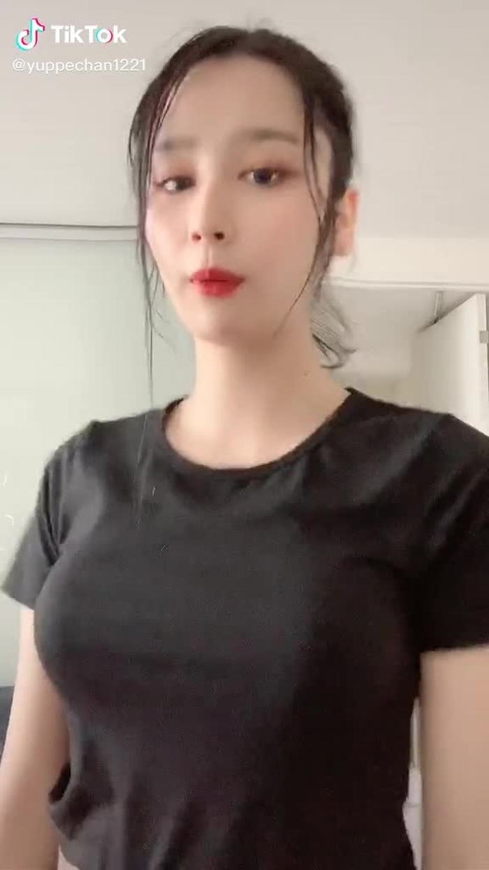 TikTok (ティックトック) で ゆいぱん【YP】 (@yuppechan1221) の動画を見る 15