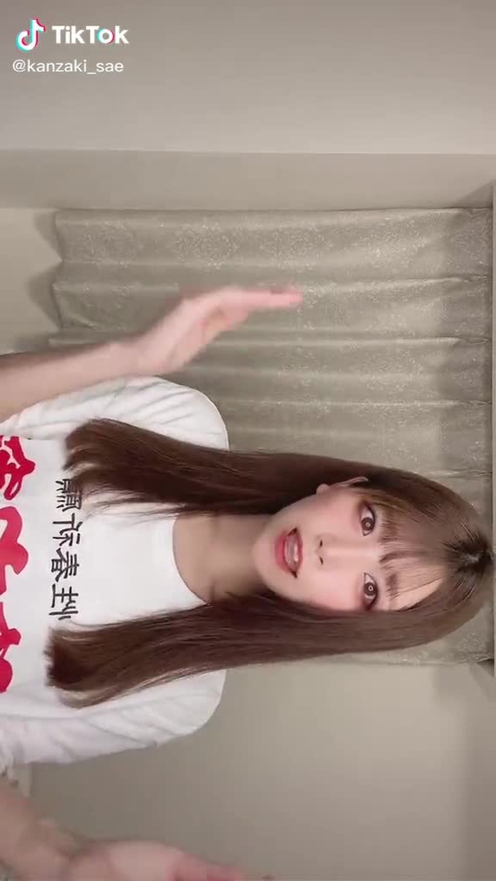 右下の矢印高速3回押したらバズるってほんまでっか？ #fyp