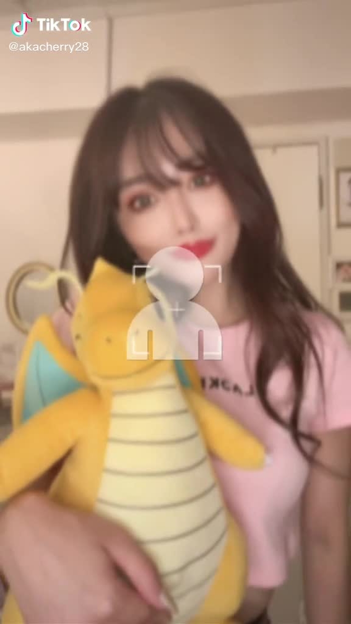 #来世のキャラ #男#いや女#ポケモンと遊びたい #カイリュー#おすすめにのりたい#バズるまで投稿  #運営さん大好き #ぼいん