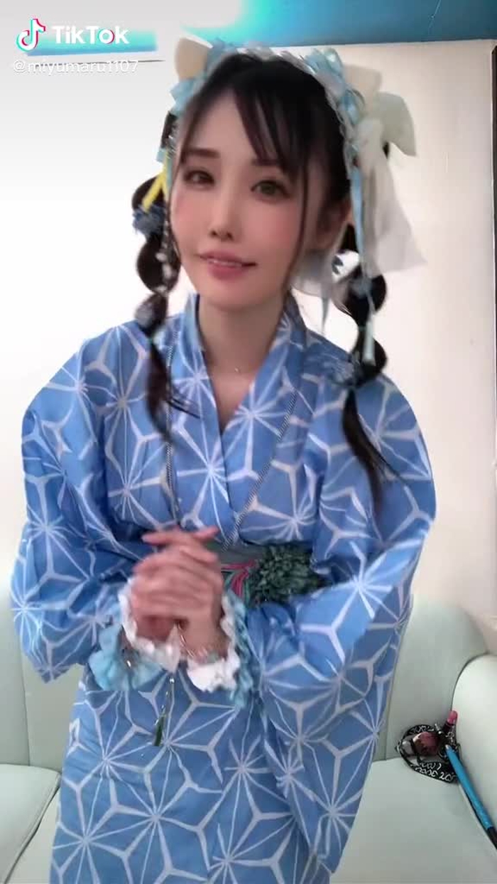 終電逃した🥺家まで送って欲しいの。#浴衣 #寄り酔い