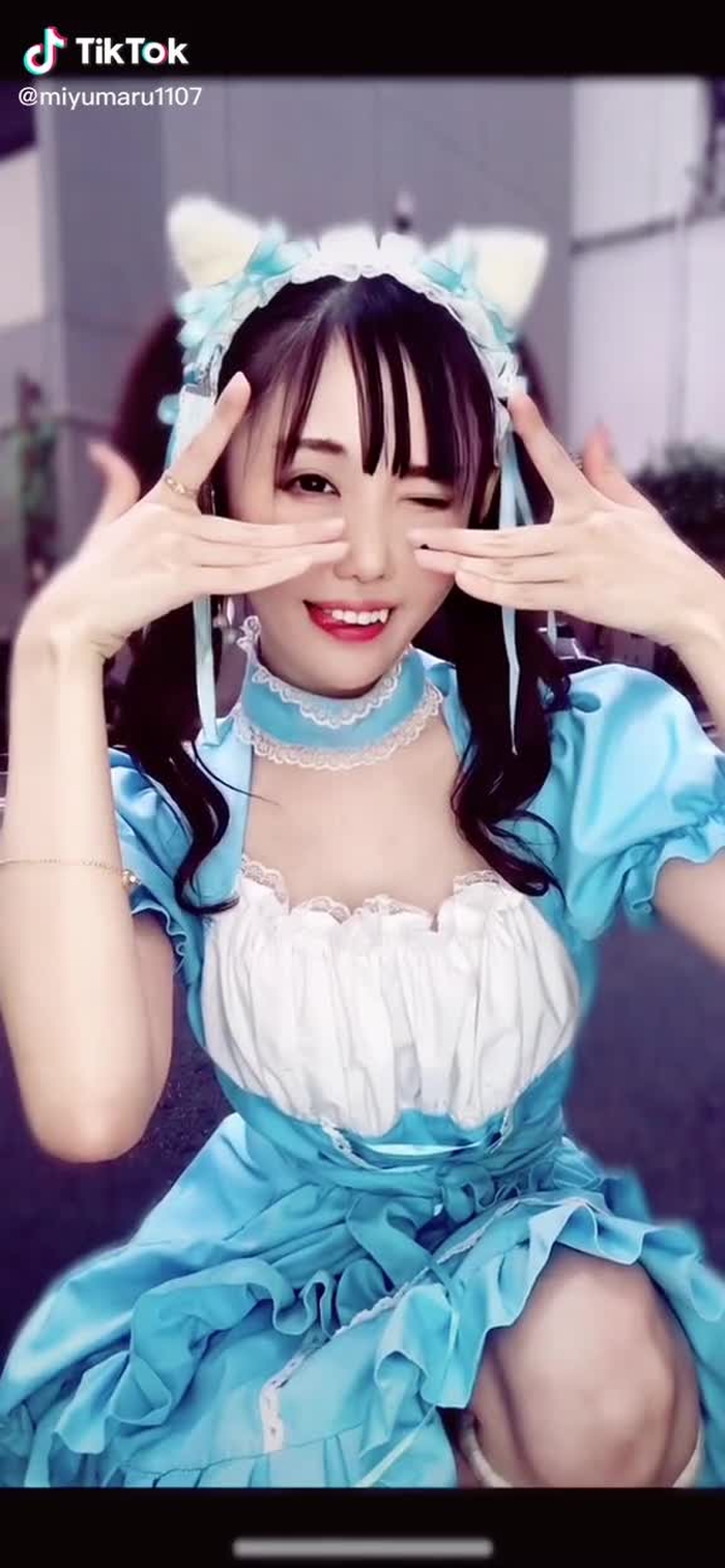 メイド服で外出る勇気#ダーリンダンス#meido #japanesegirl #anime #cosplay