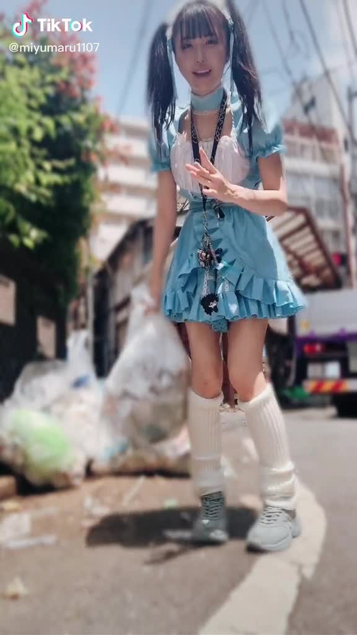 ごみすてちゅうです。#fyp #anime#meid