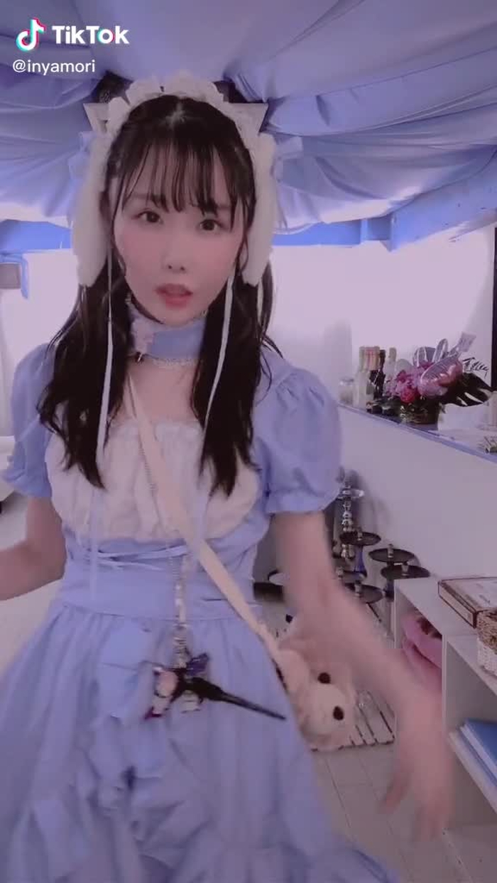 どんたっちみー！！でも、君は、触ってもいいよ？🥺？#ドンタッチミー #donttouchme @shisha_fumo
