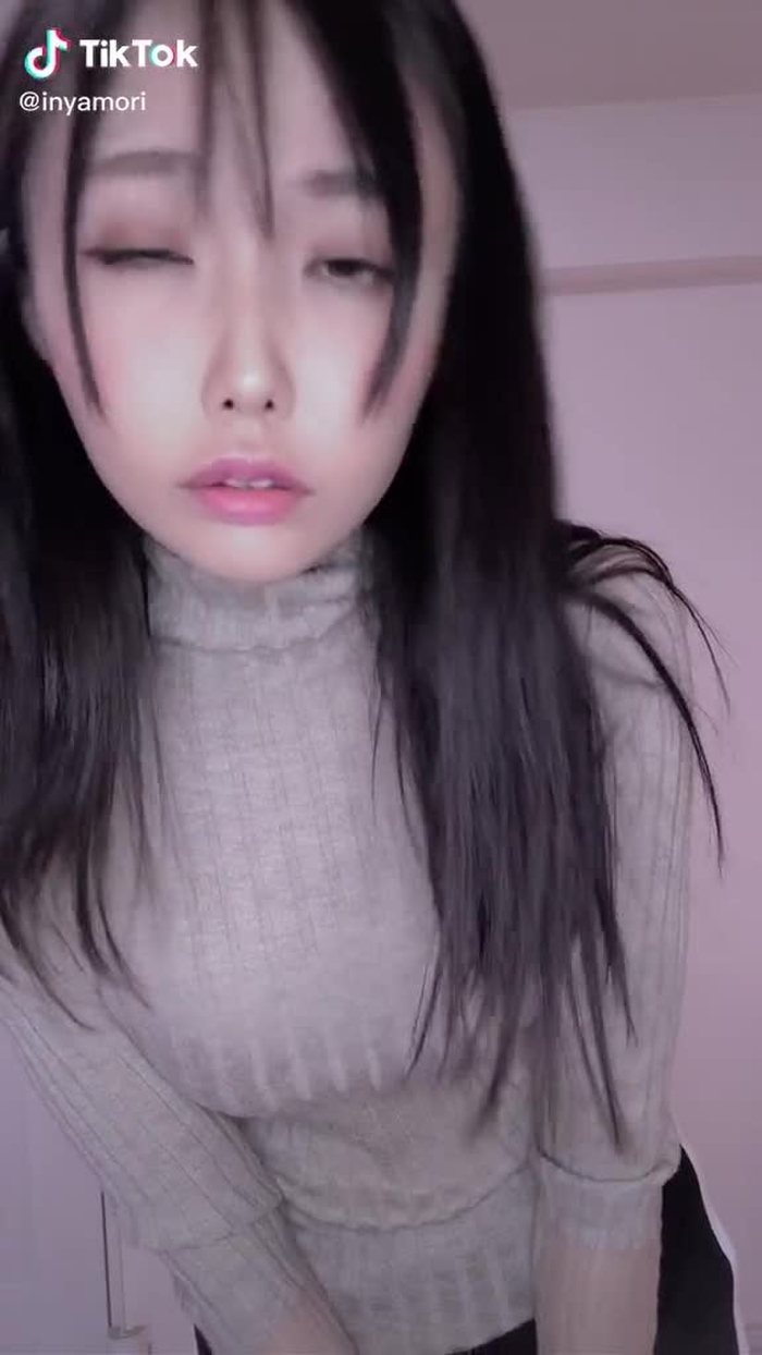 TikTok (ティックトック) で みゆまる🐱💭さぶ。 (@inyamori) の動画を見る 1
