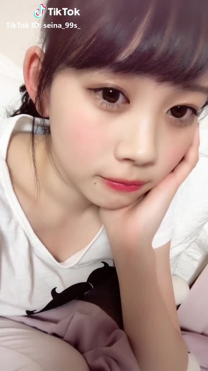 トモダチコレクションだいすきだったなあ（´-`）.｡oO（ ♡ #おすすめにのりたい