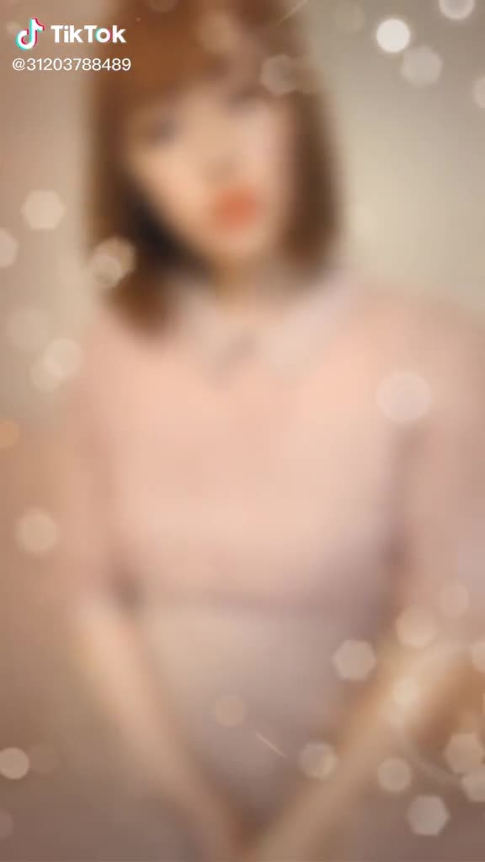 TikTok (ティックトック) で 【トップライバー】紫月愛結💝あゆ (@ayu1207dokidoki) の動画を見る 5